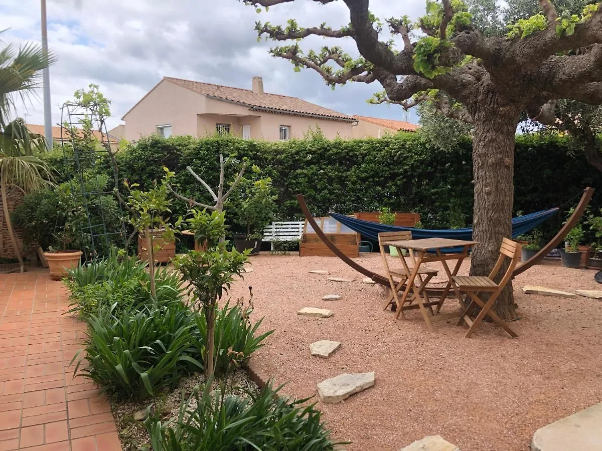 Apartmán Joli Studio Independant, Avec Exterieur Verdoyant A Hyères